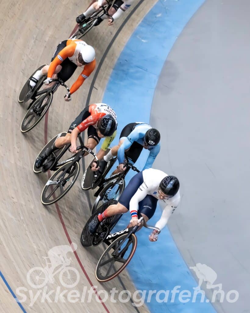 Tim i front (Foto: Kjetil Birkedal Pedersen - sykkelfotografen.no)